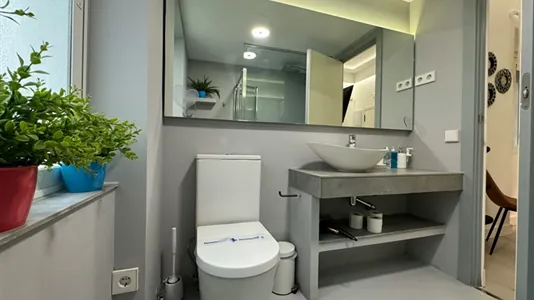 Rooms in Madrid Centro - photo 10