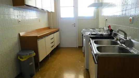 Rooms in Galatsi - photo 8