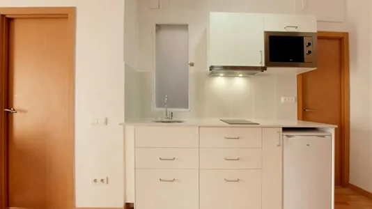 Apartments in L'Hospitalet de Llobregat - photo 6