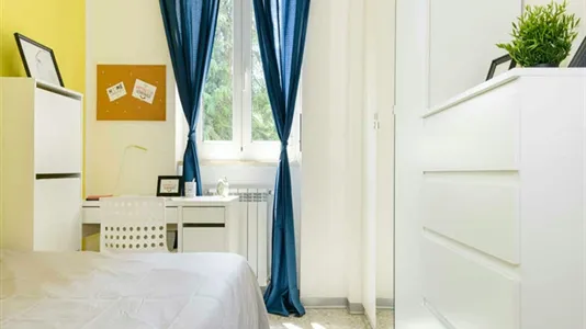 Rooms in Milano Zona 8 - Fiera, Gallaratese, Quarto Oggiaro - photo 3