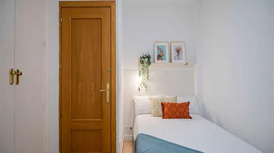 Rooms in Madrid Tetuán - photo 1