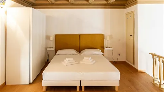 Apartments in Florence - photo 8