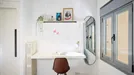 Room for rent, Madrid Centro, Madrid, &lt;span class=&quot;blurred street&quot; onclick=&quot;ProcessAdRequest(8681786)&quot;&gt;&lt;span class=&quot;hint&quot;&gt;See streetname&lt;/span&gt;[xxxxxxxxxxxxx]&lt;/span&gt;