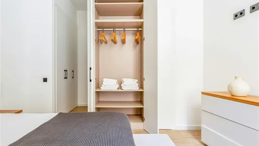 Apartments in Barcelona Ciutat Vella - photo 9