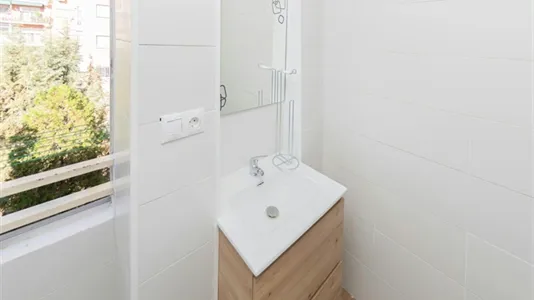 Rooms in Granada - photo 10