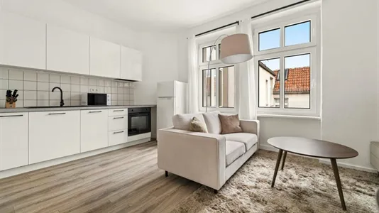 Apartments in Berlin Neukölln - photo 4