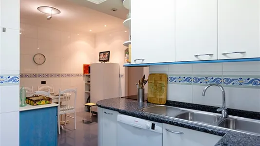 Rooms in Bilbao - photo 10