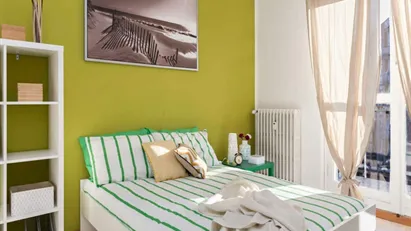 Room for rent in Buccinasco, Lombardia