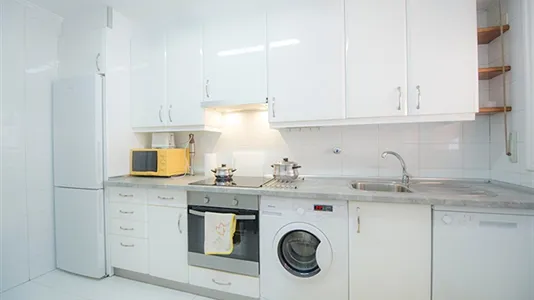 Rooms in Bilbao - photo 10