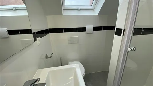 Rooms in Brussels Sint-Gillis - photo 9