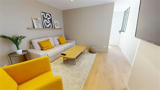 Rooms in Lyon - photo 4