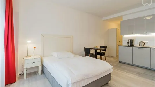 Apartments in Berlin Charlottenburg-Wilmersdorf - photo 6