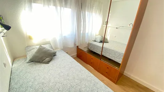 Rooms in Madrid Puente de Vallecas - photo 2