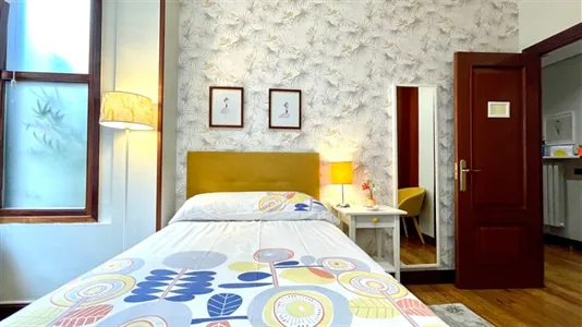 Rooms in Bilbao - photo 7