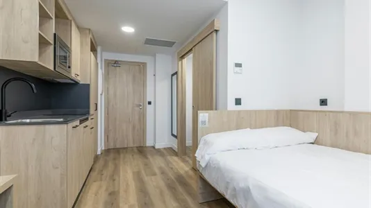 Apartments in Madrid Moncloa-Aravaca - photo 2