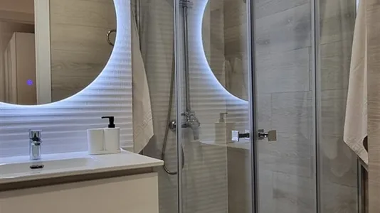 Rooms in Málaga - photo 5