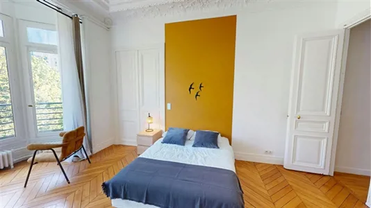 Rooms in Paris 17ème arrondissement - photo 2