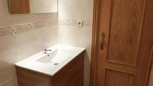 Rooms in Getafe - photo 8