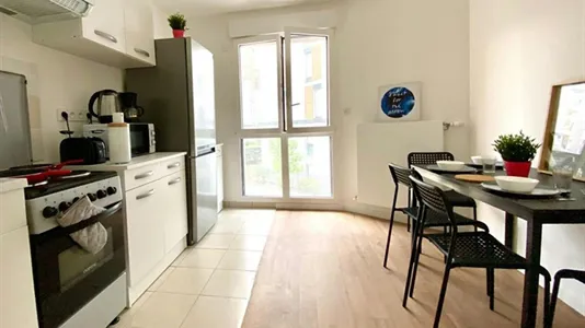 Rooms in Nanterre - photo 6