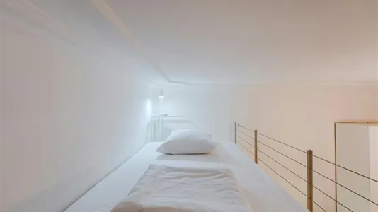 Apartments in Location is not specified - photo 9