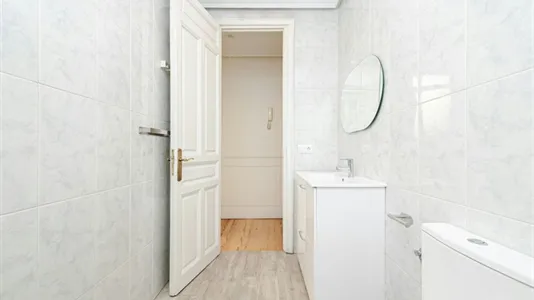 Rooms in Madrid Moncloa-Aravaca - photo 10