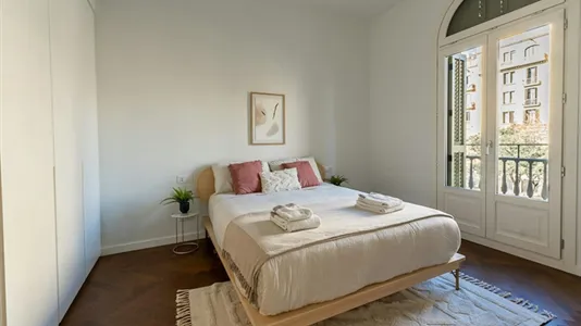 Apartments in Barcelona Eixample - photo 10