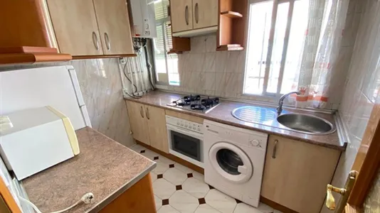 Rooms in Madrid Puente de Vallecas - photo 7