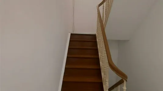 Rooms in Charleroi - photo 8