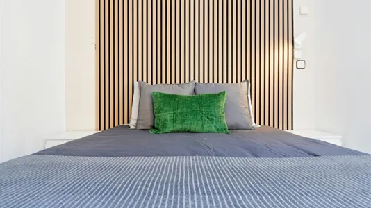 Rooms in Madrid Chamberí - photo 4