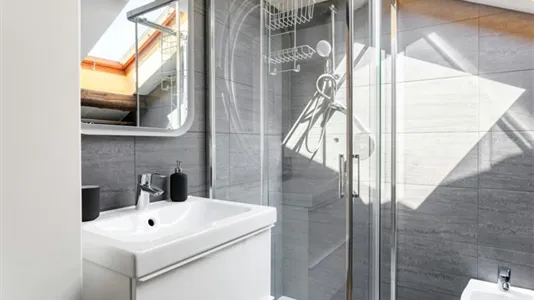 Rooms in Milano Zona 2 - Stazione Centrale, Gorla, Turro, Greco, Crescenzago - photo 10