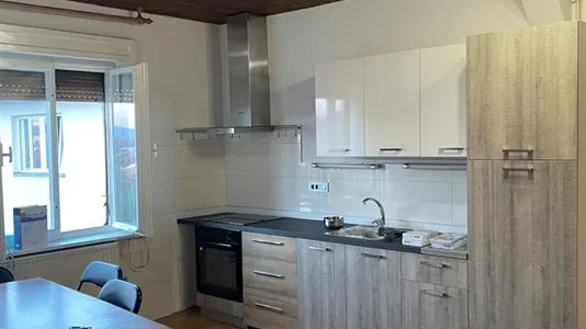 Rooms in Besnica - photo 4