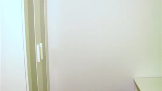 Rooms in Barcelona Gràcia - photo 4