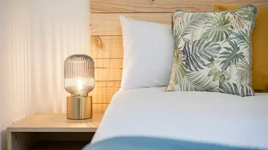 Rooms in Madrid Chamberí - photo 3