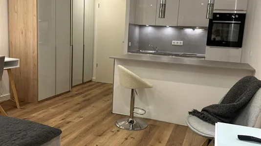 Apartments in Frankfurt Süd - photo 6