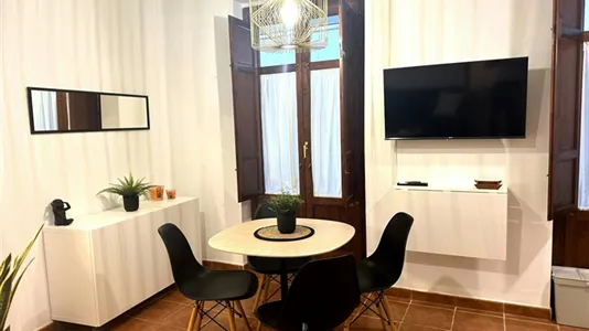 Apartments in Valencia Ciutat Vella - photo 5