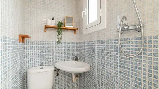 Rooms in Barcelona Ciutat Vella - photo 10