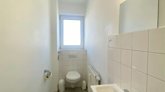 Rooms in Munich Moosach - photo 10