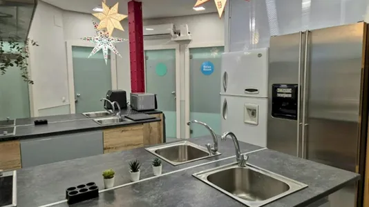 Rooms in Valencia Ciutat Vella - photo 3