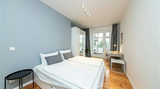 Rooms in Berlin Friedrichshain-Kreuzberg - photo 10
