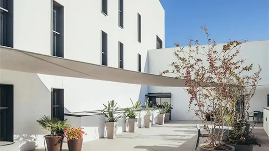 Rooms in Cornellà de Llobregat - photo 8