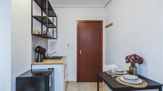 Rooms in Godelleta - photo 10