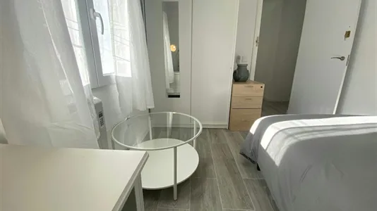 Rooms in Adaro - photo 8