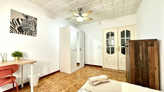 Rooms in Madrid Puente de Vallecas - photo 4