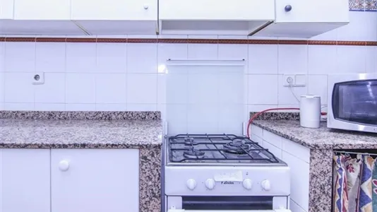 Rooms in Valencia La Zaidía - photo 9