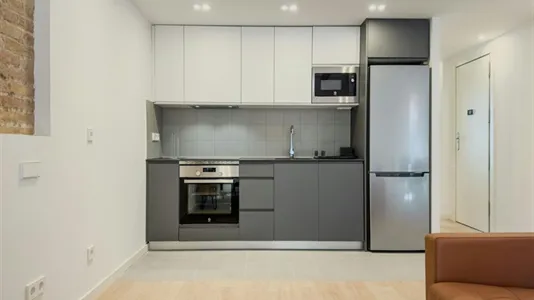 Apartments in Barcelona Sants-Montjuïc - photo 5