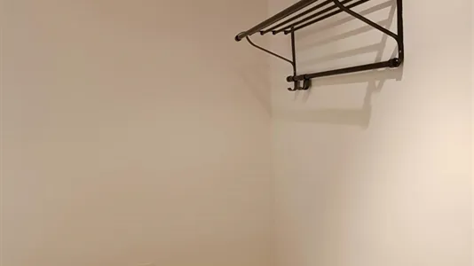 Rooms in Burgos - photo 4