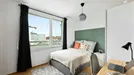 Room for rent, Munich, &lt;span class=&quot;blurred street&quot; onclick=&quot;ProcessAdRequest(8959184)&quot;&gt;&lt;span class=&quot;hint&quot;&gt;See streetname&lt;/span&gt;[xxxxxxxxxxxxx]&lt;/span&gt;