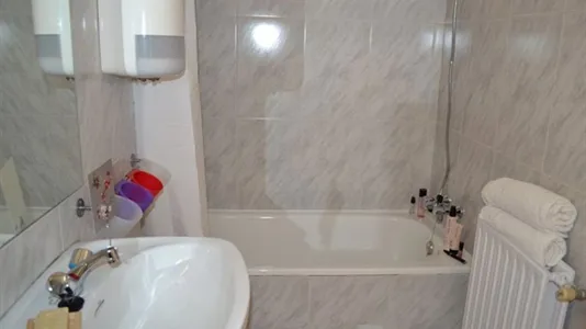 Rooms in Madrid Chamberí - photo 8