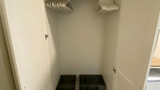 Rooms in Madrid Chamberí - photo 9