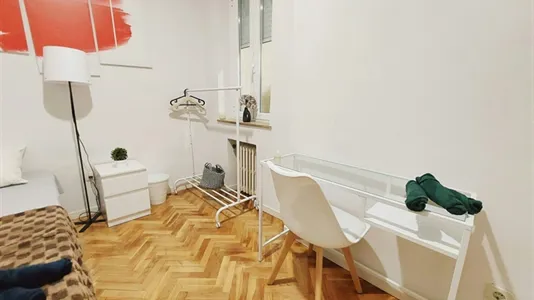 Rooms in Madrid Moncloa-Aravaca - photo 9